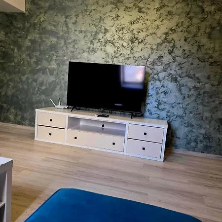 Apartment Scp 5